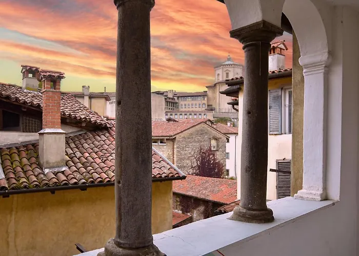 Pura Vida Apartment Deluxe - Upper Bergamo, 3 Min Walk Piazza Vecchia